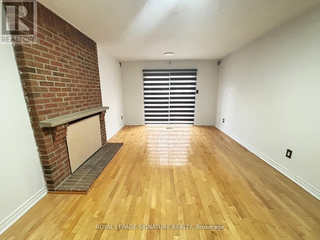 Photo du bâtiment - 59 Jayfield Rd