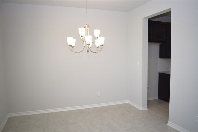 Building Photo - 1112 Capra Ln