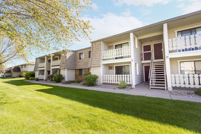 Building Photo - Evergreen Place Phase II