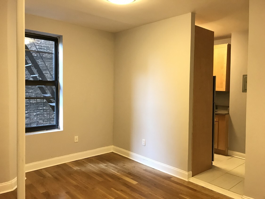 Primary Photo - 602 W 146th St