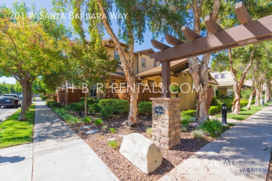 Primary Photo - 201 W Santa Barbara Way