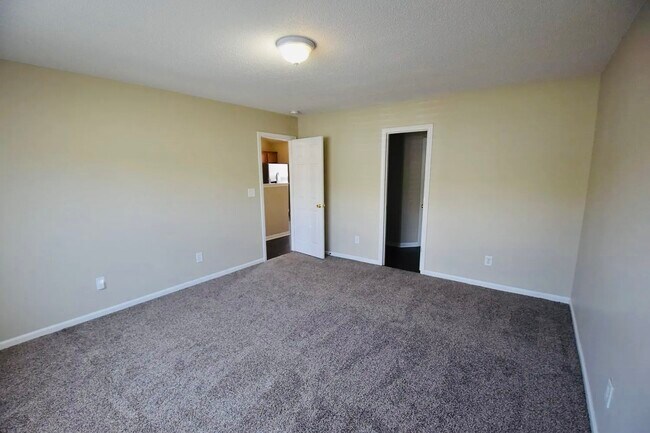 Foto del edificio - 4232 Red Shed Ln