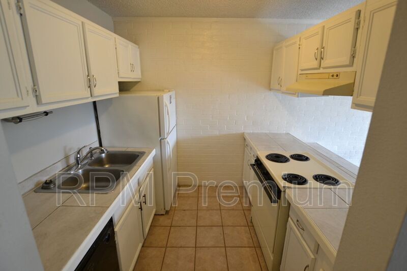 Primary Photo - 3350 LA-1