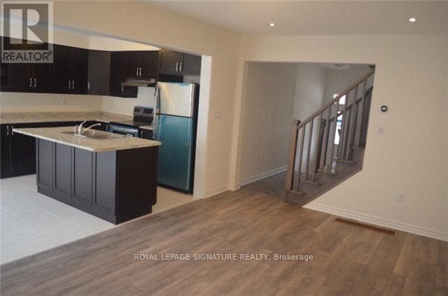 Photo du bâtiment - 311 Beasley Terrace