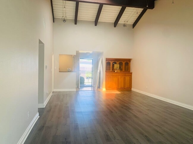 Foto del edificio - **Spacious Casita Style Condo 3 Bedrooms 2 Bathrooms**