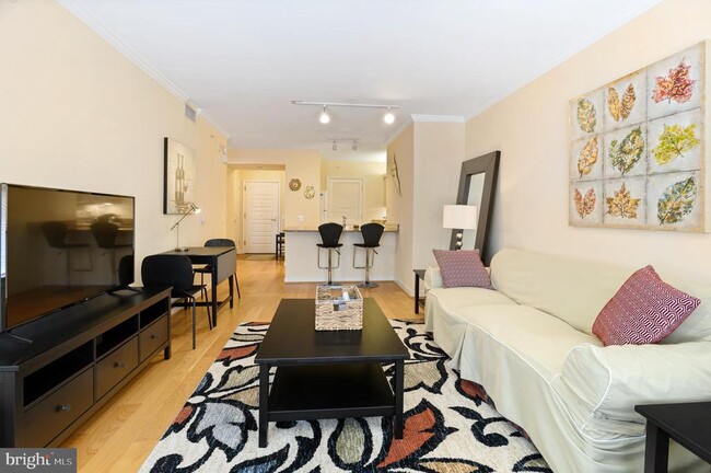 Foto del edificio - 631 D St NW