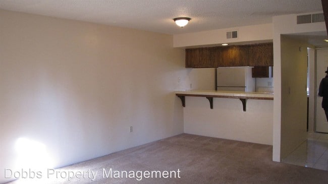 Building Photo - 2408 Eric Way