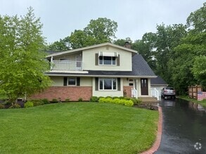 Building Photo - 3606 St Andrews Ct