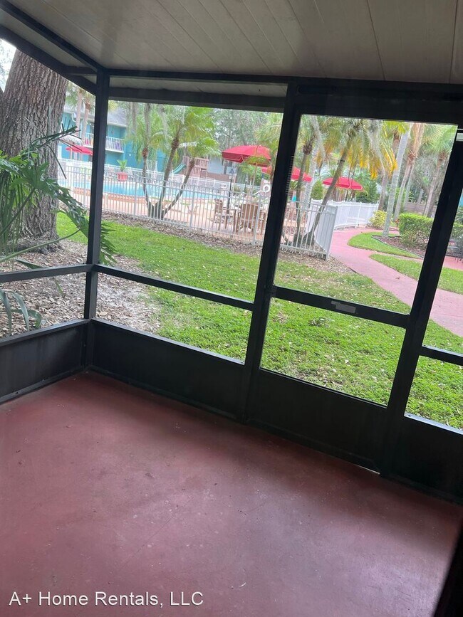 Building Photo - 2 br, 2.5 bath House - 2777 N. Poinciana B...