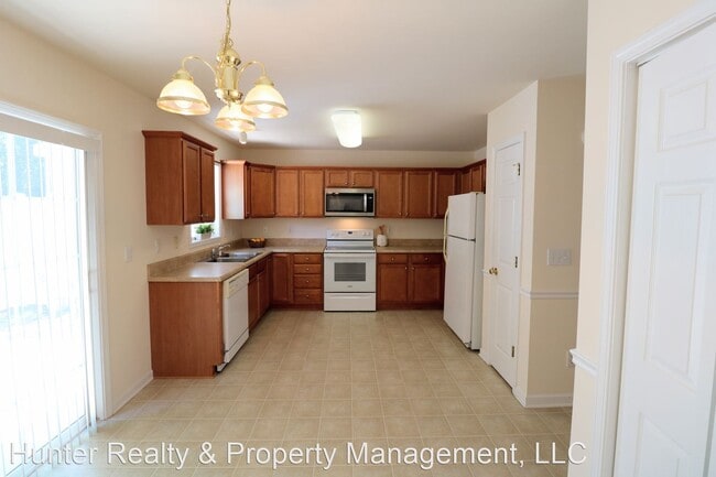 Building Photo - 3 br, 2.5 bath House - 482 Dunwood Drive
