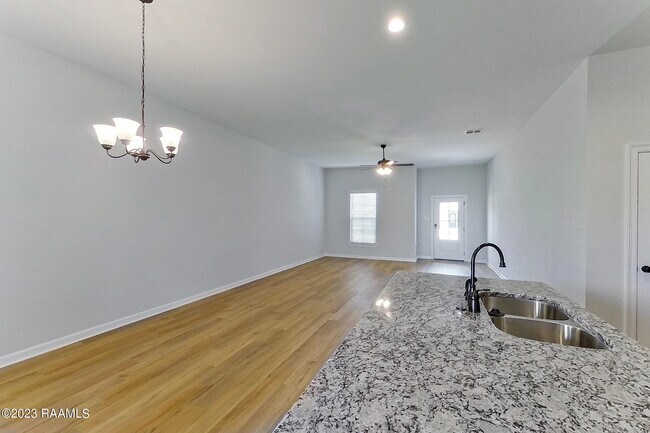 Building Photo - 126 Alpine Meadows Ln