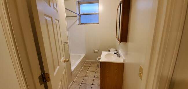 Foto del edificio - 6244 Cabanne Ave