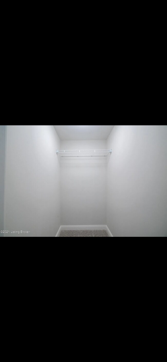 Foto del edificio - 5914 Ashby Ln