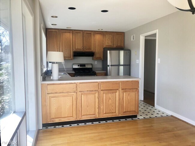 Foto del edificio - 3 br, 2 bath House - 5604 Dawes Ave