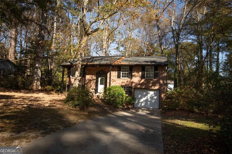 Primary Photo - 2879 Tiffany Dr SW