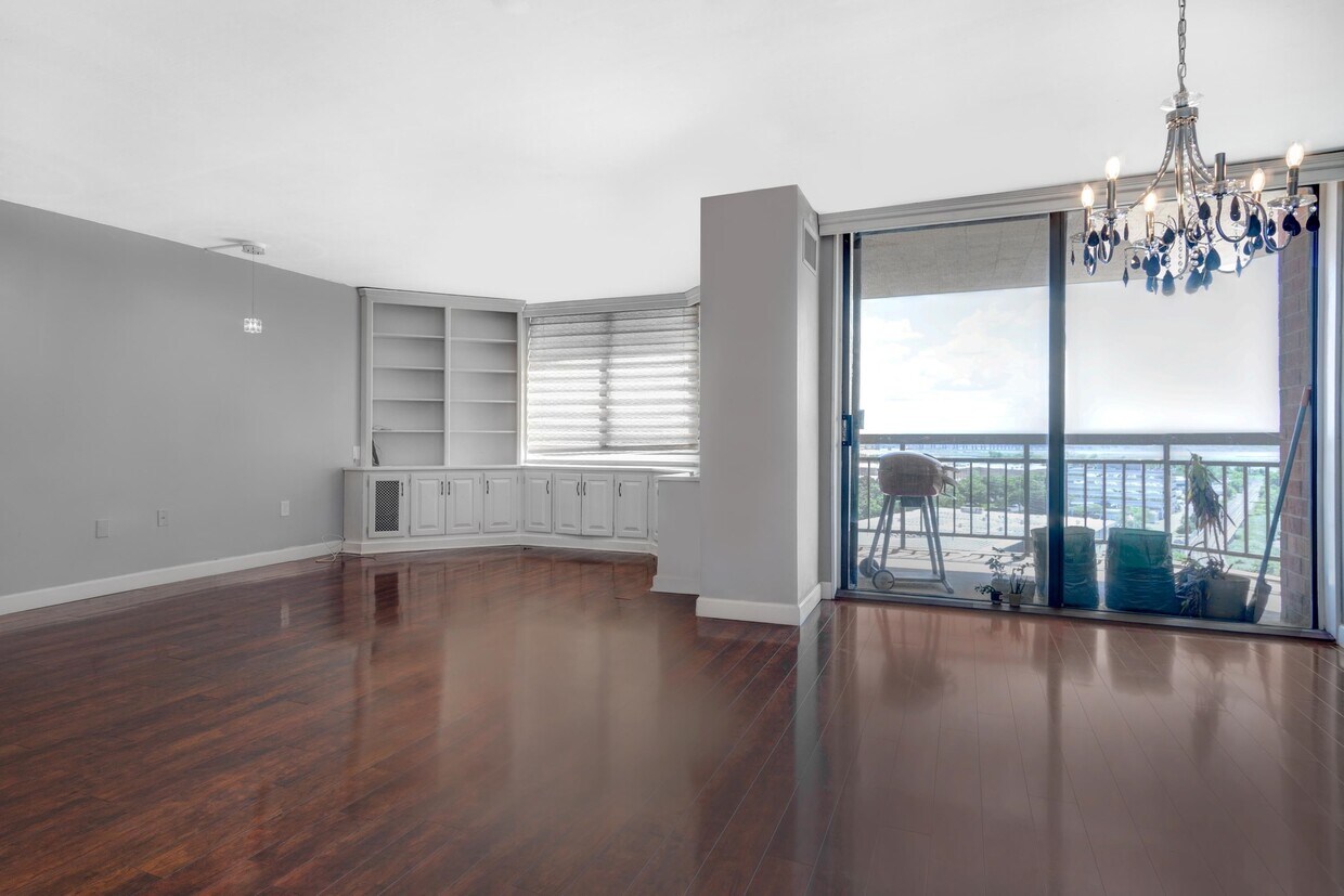 1328 Harmon Cove Tower Unit 1328, Secaucus, NJ 07094 Condo for Rent