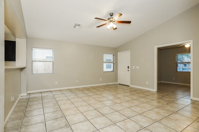 Foto del edificio - 12621 W Bloomfield Rd