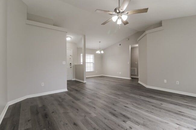 Building Photo - 10600 Crescendo Loop