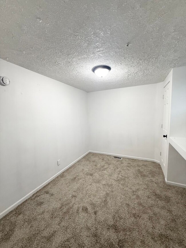 Photo - 1113 S 22nd St Apartment