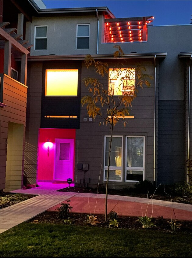 Foto principal - 4997 W Daybreak Pkwy