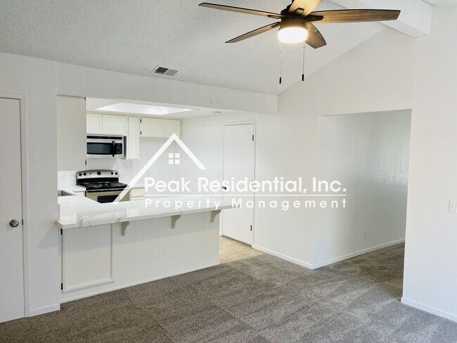 Building Photo - 2 br, 2 bath House - 3350 Meadow Way