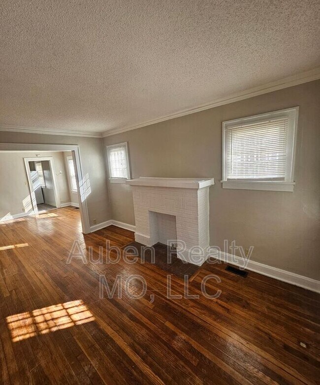 Foto del edificio - 5411 Harrison St