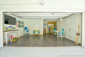Building Photo - 547 Marlin Rd