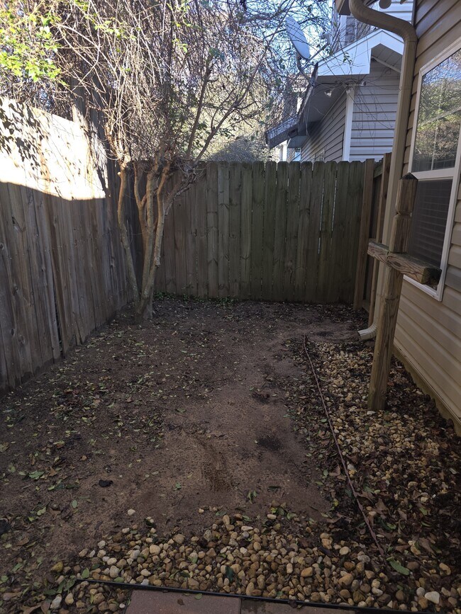 Foto del edificio - 108 Hidden Sunset Dr