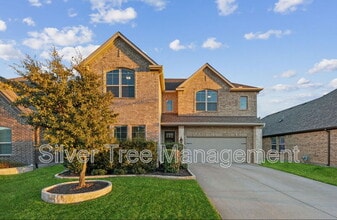 Building Photo - 608 Ambrose St