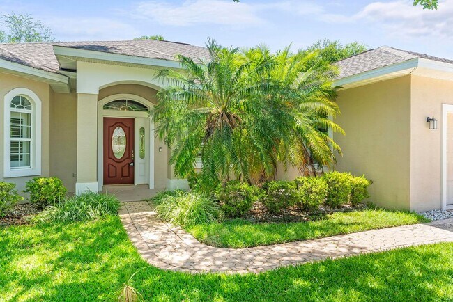 Foto del edificio - 24 Lakecliff Dr