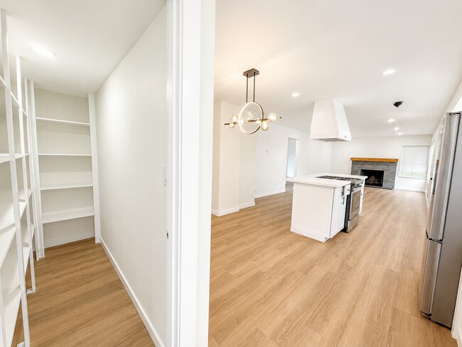 Foto del edificio - 4300 SE Mason Ln