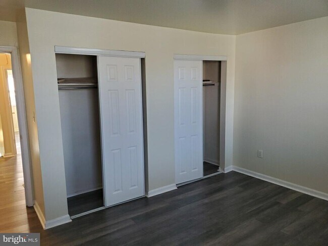 Building Photo - 1216 W Lafayette Ave