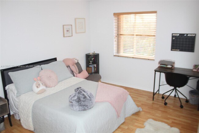 Foto del edificio - 1449 Meadows Blvd