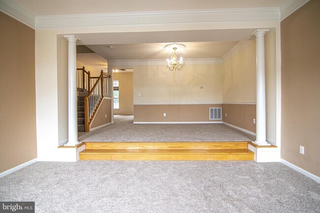 Building Photo - 41919 Cinnabar Square