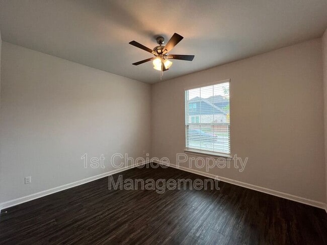 Building Photo - 4812 Carmel Valley Dr