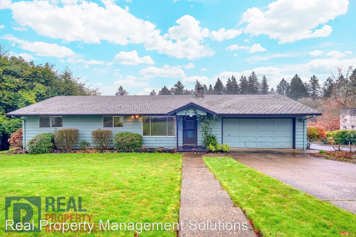 Primary Photo - 3 br, 1.5 bath House - 426 SW Taylors Ferr...