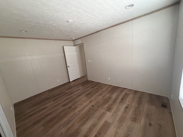 Building Photo - 23432 Winifred Ave