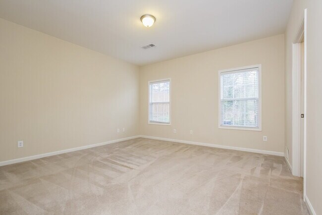 Foto del edificio - 2140 Copper Trail Ln NE