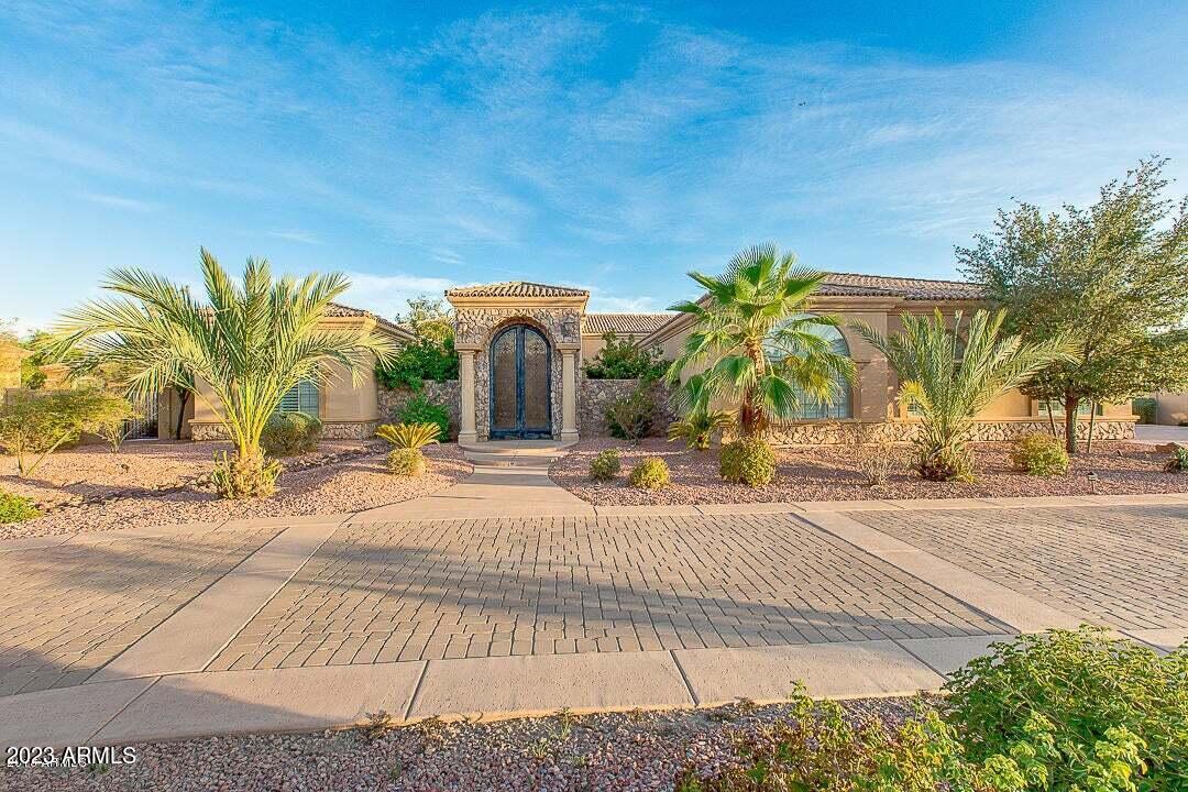 Primary Photo - 2069 E Tiffany Ct