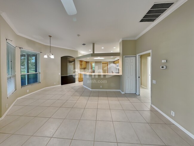 Foto del edificio - 11415 28th Street Cir E