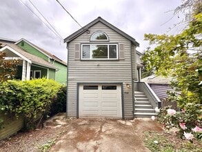 Building Photo - 7533 30th Ave NE