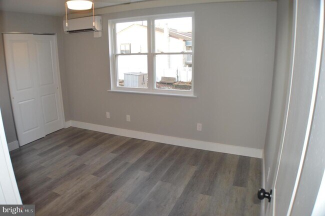 Building Photo - 8268 Leon St