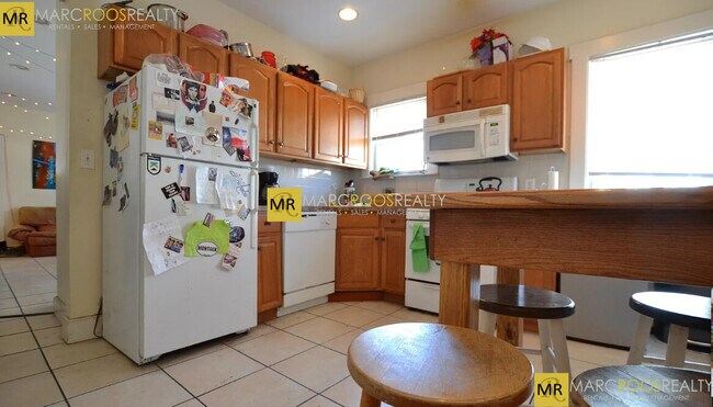 Foto del edificio - 38 Allston St