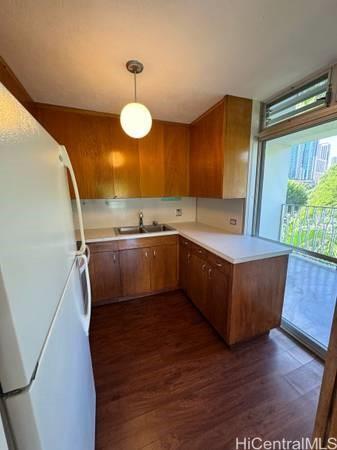 Building Photo - 1511 Nuuanu Ave