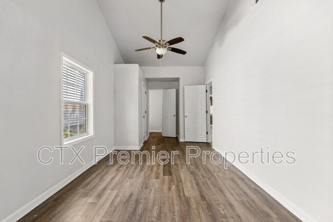 Foto del edificio - 1109 S 41st St