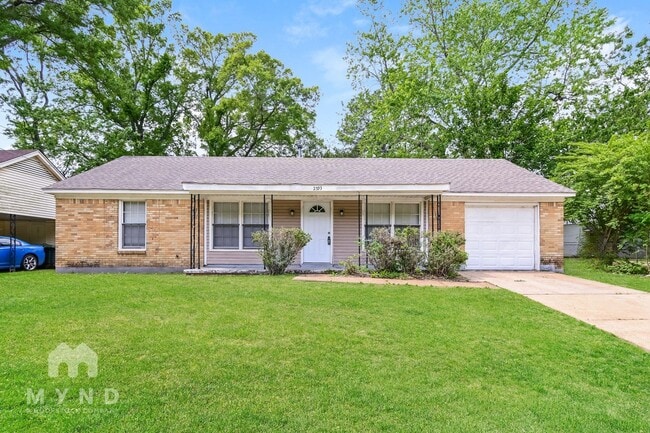Building Photo - 2593 Courtney Dr