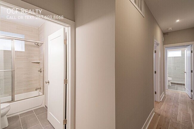 Foto del edificio - 5412 Chancellor St