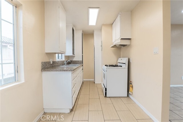 Foto del edificio - 921 Carob Way