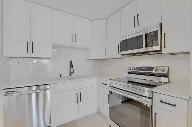 Foto del edificio - 2650 Greenwood Terrace