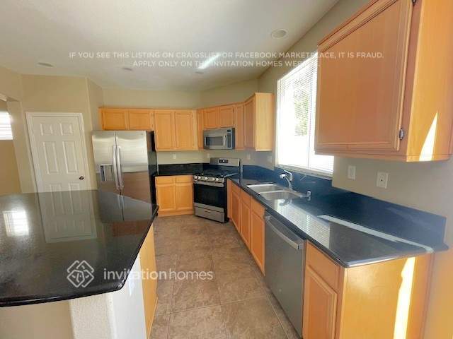 Foto del edificio - 1627 Hadar Way